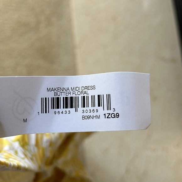 Makenna Midi Dress in Butter Floral The Drop Size Medium NWT - Picture 8 of 12